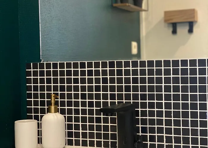 Apartment Cosy A Avec 2 Chambres, Wifi Fibre